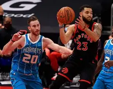 多伦多猛龙迎CBA常规赛关键赛，冲刺阶段扳平良机，赛场秩序良好，更衣室氛围转暖的简单介绍