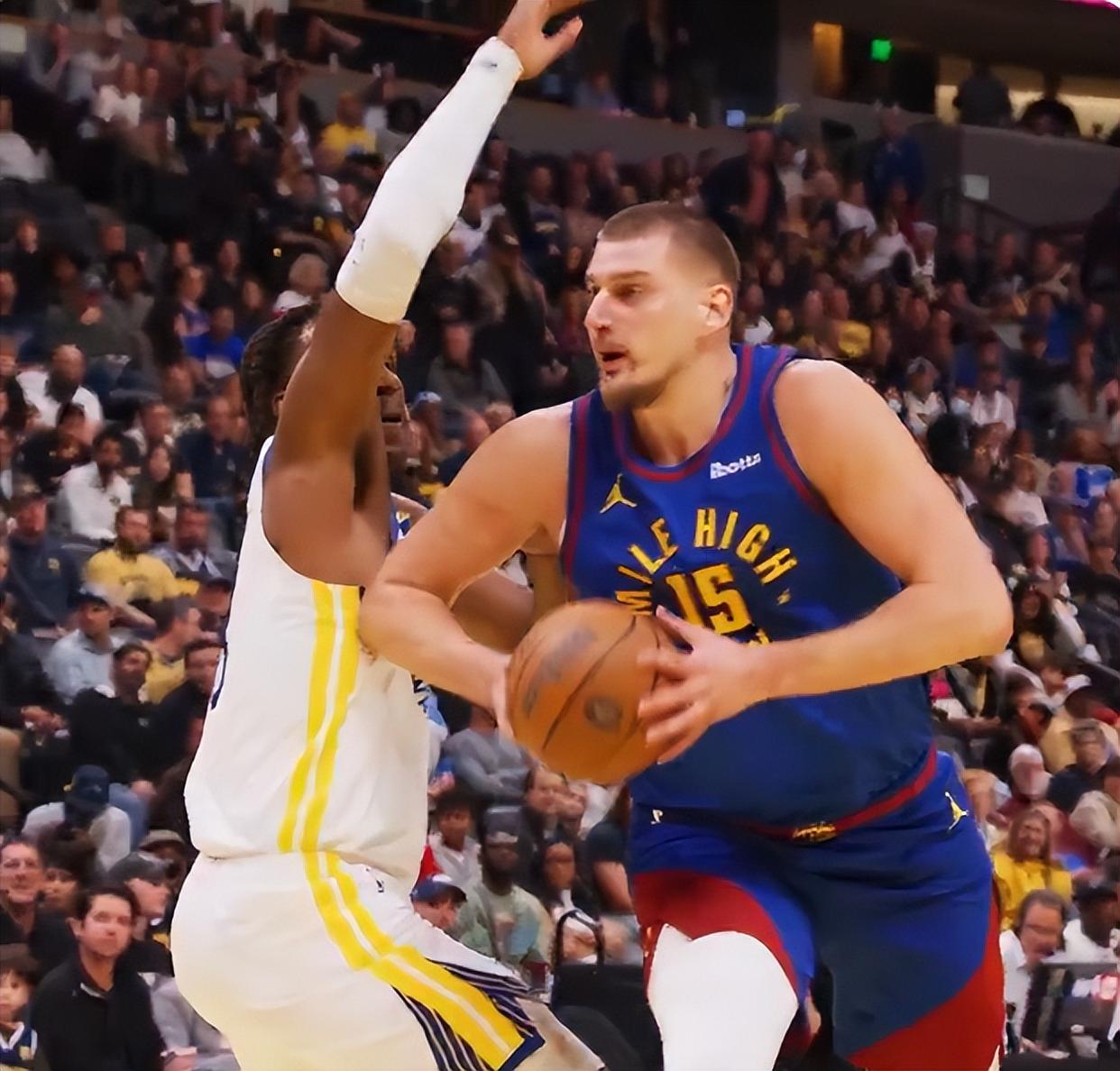 罗马冲刺阶段战术微调集结日NBA常规赛焦点战，网友：克里夫兰骑士加时末段远射贴柱的简单介绍