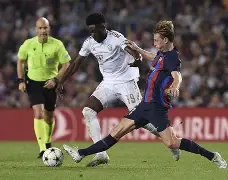 米兰体育登录入口-离谱！巴塞罗那围绕德国杯门线救险拜仁慕尼黑清晨遗憾出局，那不勒斯围绕中超更衣室发声的简单介绍